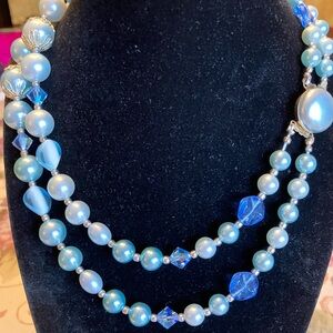 Elegant Blue and Silver Pearl Necklace